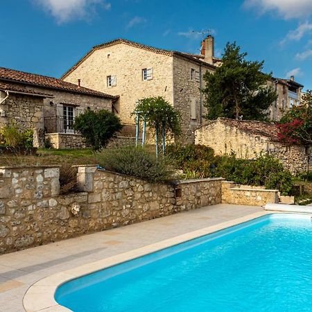 La Maison De Yuka Plieux Exteriör bild