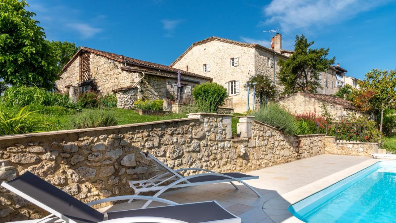 La Maison De Yuka Plieux Exteriör bild